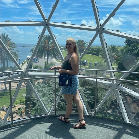 Meet your Posher, Heather - Picture 3 of 7